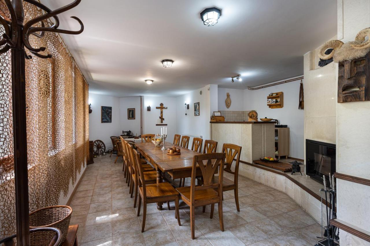 Вила Костадинов Varna Exterior photo